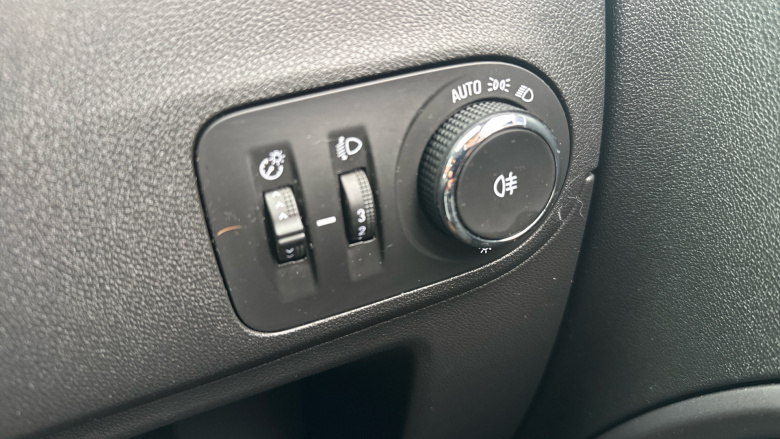 Vauxhall Crossland 1.2 Turbo Design 5dr Petrol Hatchback